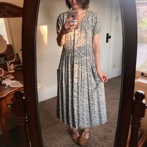 Vintage Sostanza prairie cottagecore floral dress